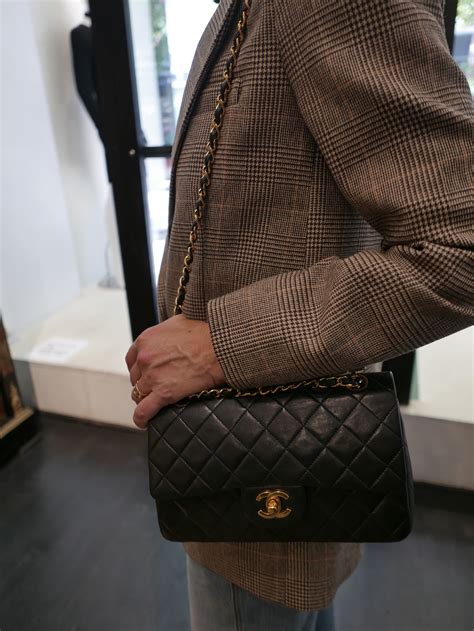 borsa chanel 2.55 byonce|Why It’s Worth It: The Classic Chanel 2.55 Bag .